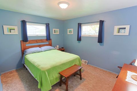 Tiny photo for 1241 Pyle Avenue, South Bend, IN 46615 (MLS # 202618373)