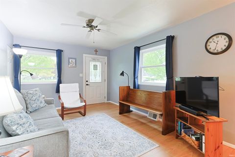 Tiny photo for 1241 Pyle Avenue, South Bend, IN 46615 (MLS # 202618373)