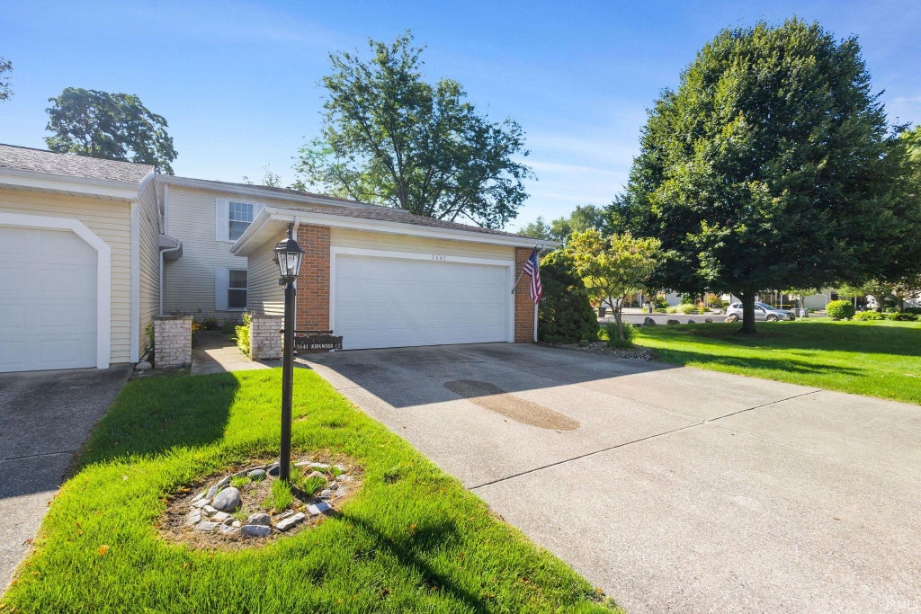 Photo of 3641 Kirkwood Court, Elkhart, IN 46514 (MLS # 202635138)