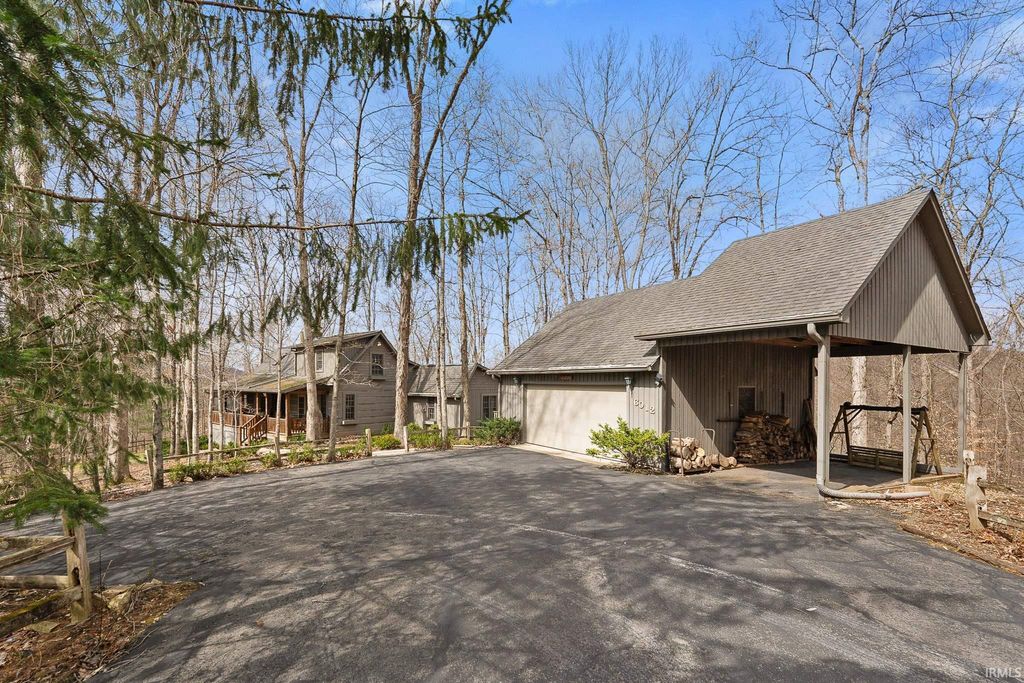 Photo of 6012 Summers Trail Place, Nashville, IN 47448 (MLS # 202608896)