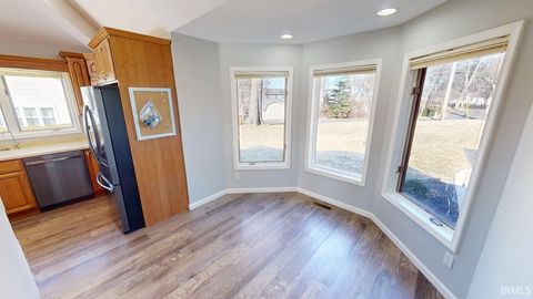 Tiny photo for 2800 N Baers Court, Monticello, IN 47960 (MLS # 202606843)