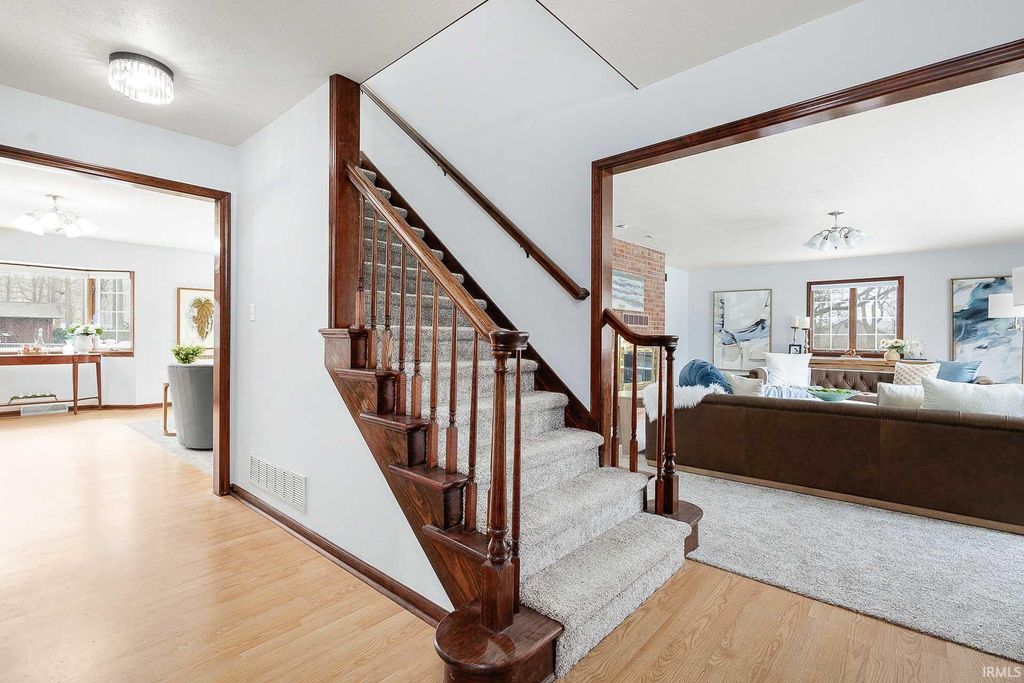 Photo of 17470 Skyline Drive, South Bend, IN 46614 (MLS # 202609197)