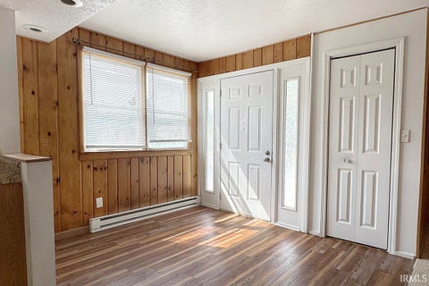 Tiny photo for 59636 Rosedale Avenue, Elkhart, IN 46517 (MLS # 202637534)