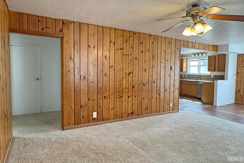 Tiny photo for 59636 Rosedale Avenue, Elkhart, IN 46517 (MLS # 202637534)