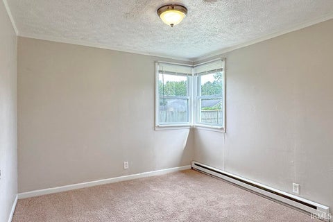 Tiny photo for 59636 Rosedale Avenue, Elkhart, IN 46517 (MLS # 202637534)