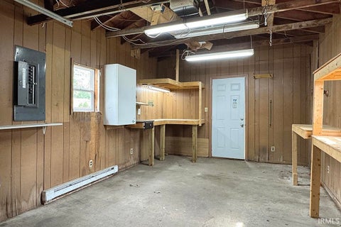 Tiny photo for 59636 Rosedale Avenue, Elkhart, IN 46517 (MLS # 202637534)