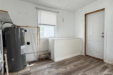 Tiny photo for 59636 Rosedale Avenue, Elkhart, IN 46517 (MLS # 202637534)