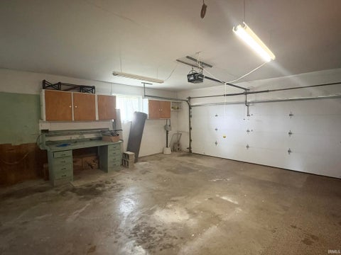 Tiny photo for 1157 N 400 W, Kokomo, IN 46901 (MLS # 202638312)
