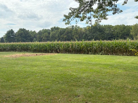 Tiny photo for 1157 N 400 W, Kokomo, IN 46901 (MLS # 202638312)