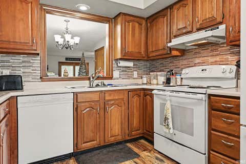 Tiny photo for 152 Oakmont Drive, Bremen, IN 46506 (MLS # 202635029)