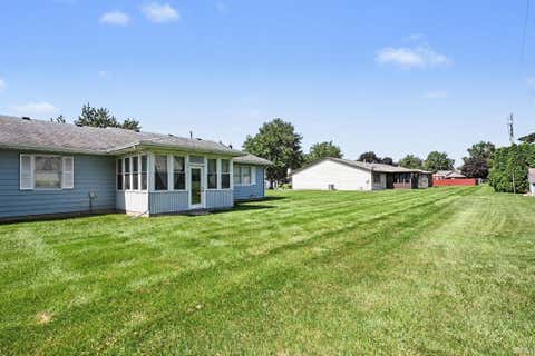 Tiny photo for 152 Oakmont Drive, Bremen, IN 46506 (MLS # 202635029)
