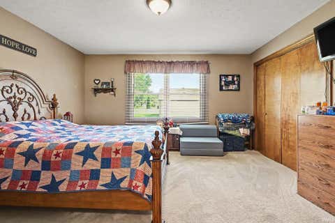 Tiny photo for 152 Oakmont Drive, Bremen, IN 46506 (MLS # 202635029)