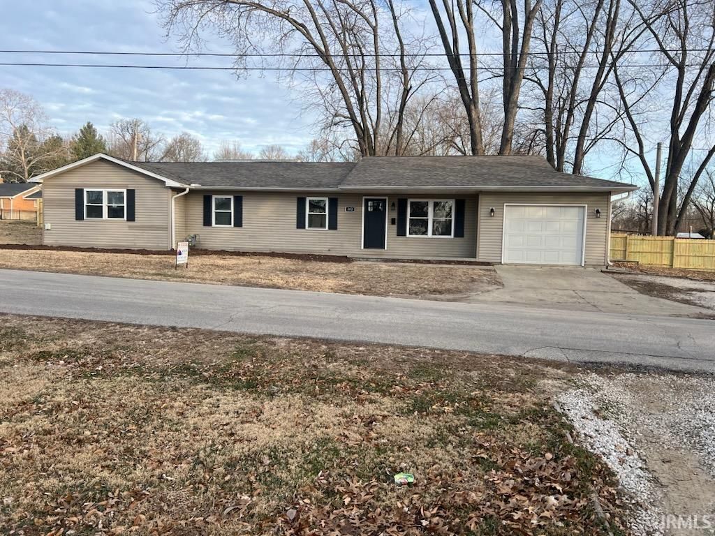 Photo of 302 W Maple Street, Washington, IN 47501 (MLS # 202602490)