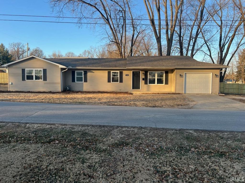 Photo of 302 W Maple Street, Washington, IN 47501 (MLS # 202602490)
