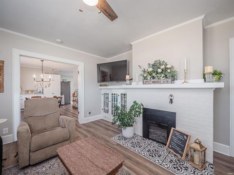 Tiny photo for 1929 Stringtown Road, Evansville, IN 47711 (MLS # 202605507)