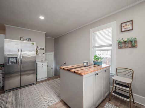 Tiny photo for 1929 Stringtown Road, Evansville, IN 47711 (MLS # 202605507)