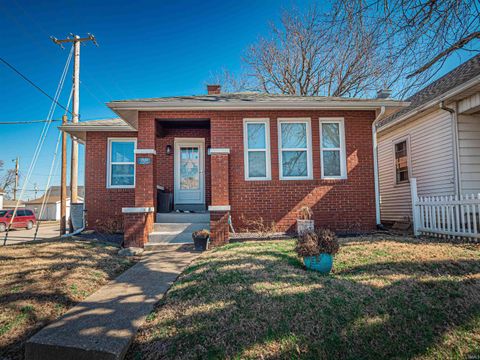 Tiny photo for 1929 Stringtown Road, Evansville, IN 47711 (MLS # 202605507)