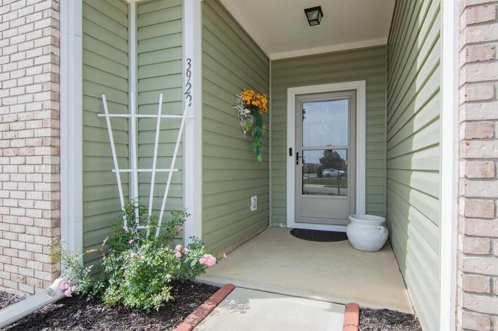 Photo of 3922 Starkey Drive, Marion, IN 46953 (MLS # 202637931)