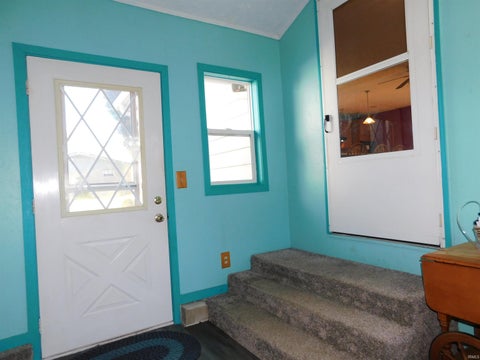 Tiny photo for 101 N Neer Dr DR, Silver Lake, IN 46982 (MLS # 202643726)
