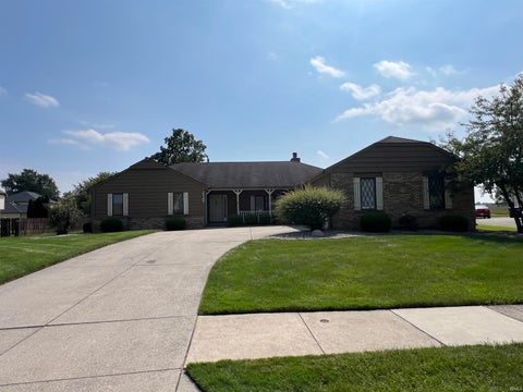 Photo of 2128 Ransom Drive, Fort Wayne, IN 46845 (MLS # 202635323)