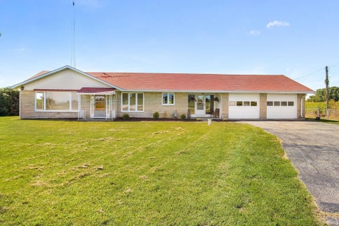 Photo of 2297 N St Rd 25, Logansport, IN 46947 (MLS # 202635010)