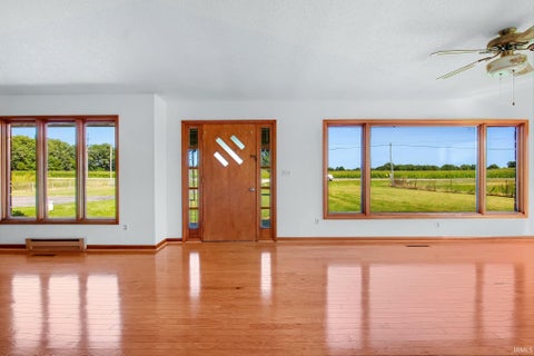 Tiny photo for 2297 N St Rd 25, Logansport, IN 46947 (MLS # 202635010)