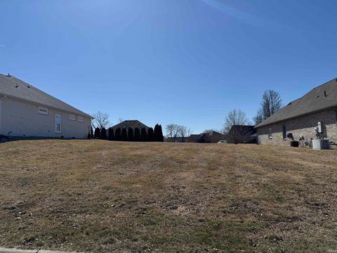 Photo of 1813 Hunter's Cove Circle, Kokomo, IN 46902 (MLS # 202507481)