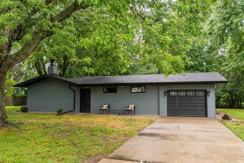 Photo of 2312 N 200 E, Anderson, IN 46012 (MLS # 202628196)