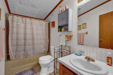 Tiny photo for 77 Cindy Lane, Bedford, IN 47421 (MLS # 202641794)