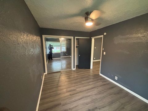Tiny photo for 502 S 32ND Street, South Bend, IN 46615 (MLS # 202615913)