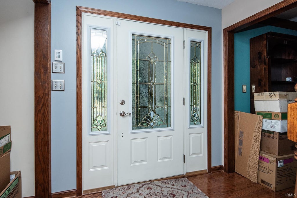 Photo of 3268 E Hazelwood Drives, Vincennes, IN 47591 (MLS # 202636711)