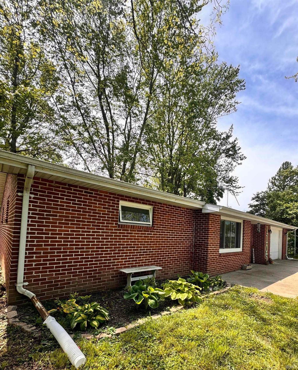 Photo of 1103 E 25th Street, Muncie, IN 47302 (MLS # 202617315)