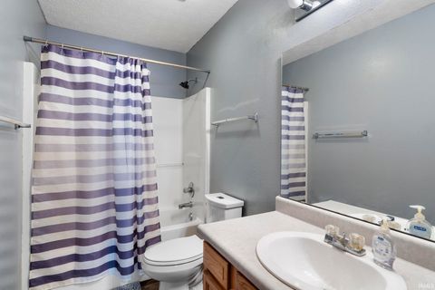 Tiny photo for 4129 Lofton Drive, Lafayette, IN 47909 (MLS # 202613889)