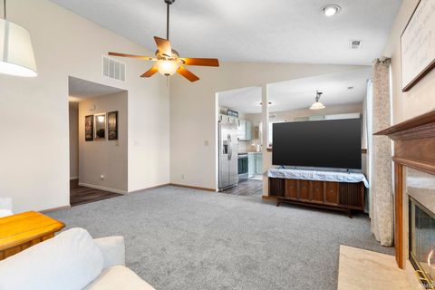 Tiny photo for 4129 Lofton Drive, Lafayette, IN 47909 (MLS # 202613889)