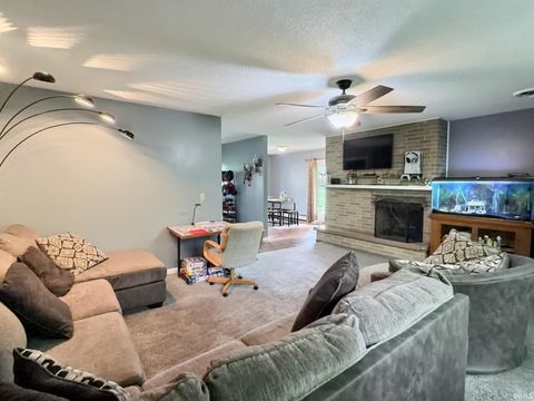 Tiny photo for 10520 W SR 32, Yorktown, IN 47396 (MLS # 202618595)