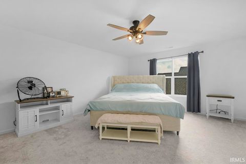 Tiny photo for 912 HIGHLAND SPRINGS Lane, Kokomo, IN 46902 (MLS # 202625921)