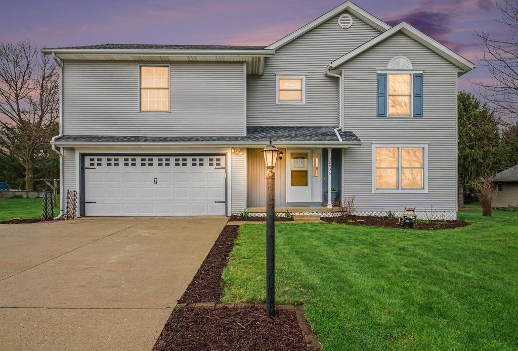 Photo of 58036 Cobblestone Drive, Goshen, IN 46528 (MLS # 202612517)