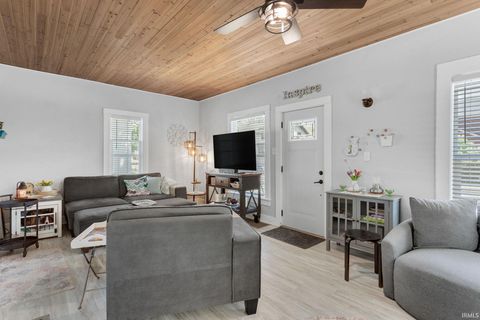 Tiny photo for 413 N Vine Street, Elkhart, IN 46514 (MLS # 202618564)