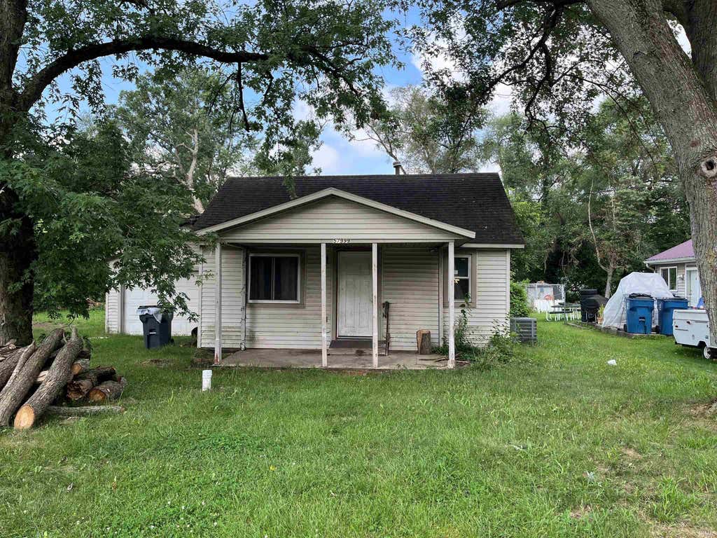Photo of 57999 Ellis Street, Elkhart, IN 46516 (MLS # 202632172)