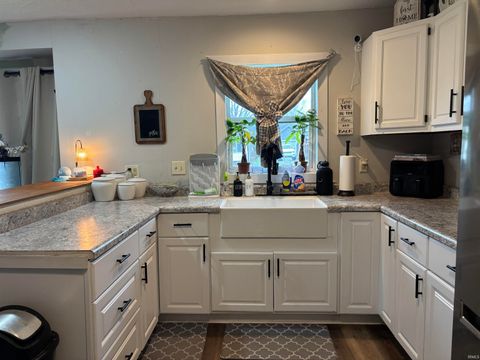 Tiny photo for 624 W FOSTER Street, Kokomo, IN 46902 (MLS # 202611174)