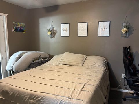 Tiny photo for 624 W FOSTER Street, Kokomo, IN 46902 (MLS # 202611174)