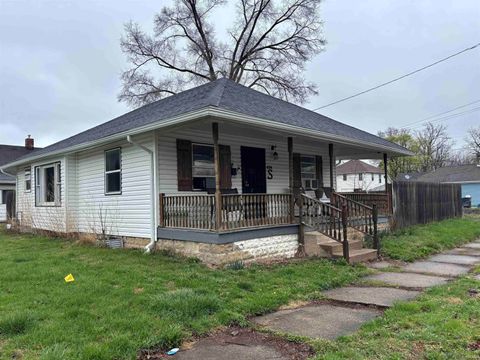 Tiny photo for 624 W FOSTER Street, Kokomo, IN 46902 (MLS # 202611174)