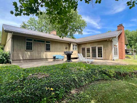 Tiny photo for 17235 Tomahawk Trail, Plymouth, IN 46563 (MLS # 202604336)
