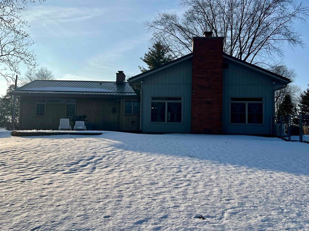 Photo of 17235 Tomahawk Trail, Plymouth, IN 46563 (MLS # 202604336)