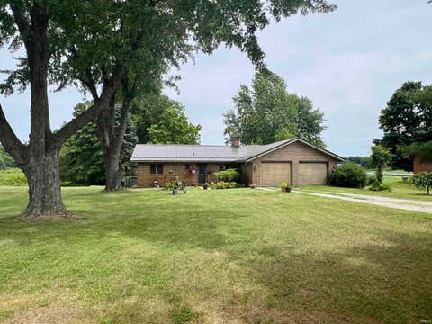 Tiny photo for 17235 Tomahawk Trail, Plymouth, IN 46563 (MLS # 202604336)