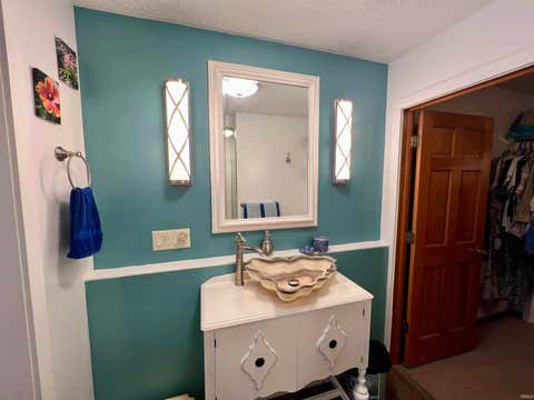 Tiny photo for 17235 Tomahawk Trail, Plymouth, IN 46563 (MLS # 202604336)