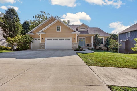 Photo of 953 S Romans Way, Bloomington, IN 47401 (MLS # 202638474)