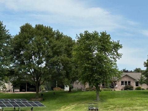 Tiny photo for 9243 W SR 26 Road, Rossville, IN 46065 (MLS # 202530809)