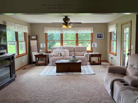 Tiny photo for 9243 W SR 26 Road, Rossville, IN 46065 (MLS # 202530809)