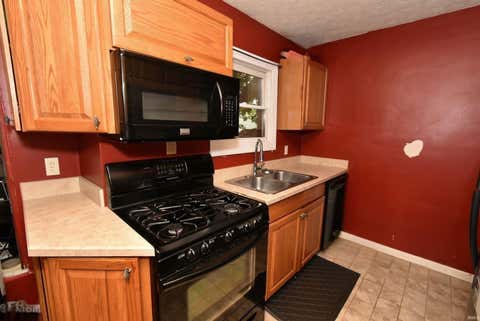 Tiny photo for 2348 N 22nd Street, Lafayette, IN 47904 (MLS # 202632065)